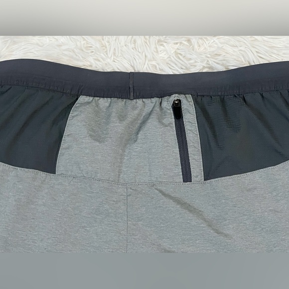 Nike Dri-Fit Running Shorts With built in Underwear - Picture 4 of 14
